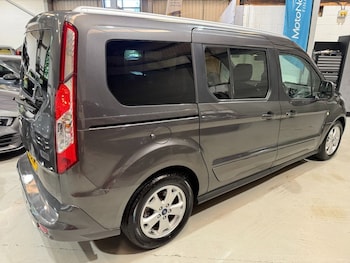 Used Ford Grand Tourneo Connect 2018 for sale - 79385264: Photo