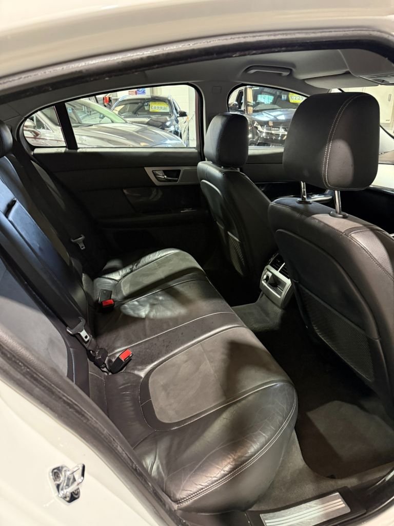 Used Jaguar XF 2013 for sale - 77835190: Photo 13