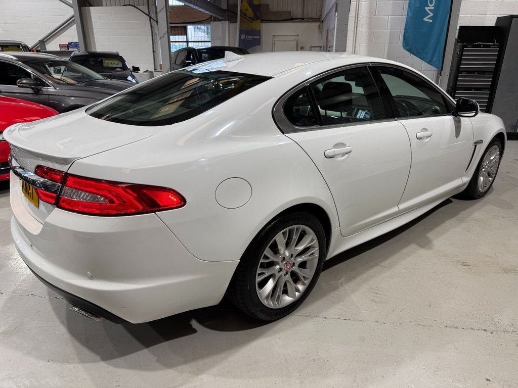 Used Jaguar XF 2013 for sale - 77835190: Photo 3
