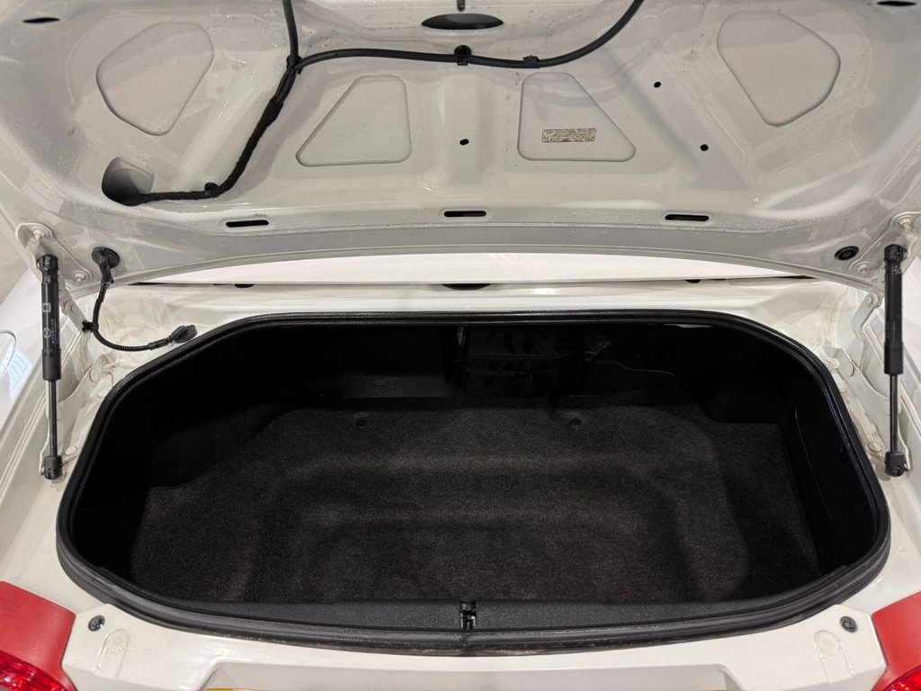 Used Mazda MX-5 2012 for sale - 77666688: Photo 17