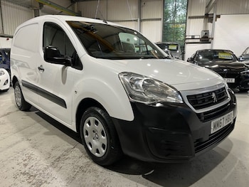 Used Peugeot Partner 2018 for sale - 76162788: Photo