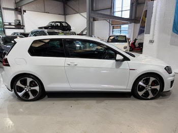 Used Volkswagen Golf 2016 for sale - 78414031: Photo