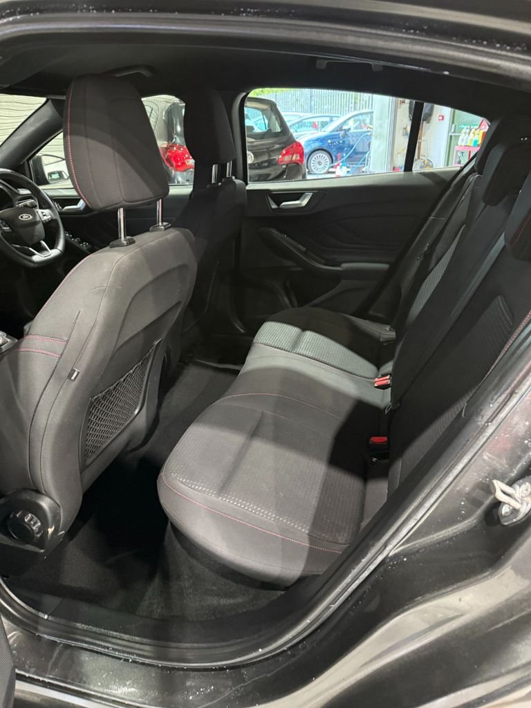 Used Ford Focus 2019 for sale - 77835276: Photo 14