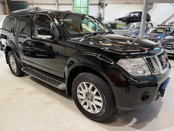 Used Nissan Pathfinder 2014 for sale - 78974624: Photo