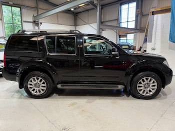 Used Nissan Pathfinder 2014 for sale - 78974624: Photo
