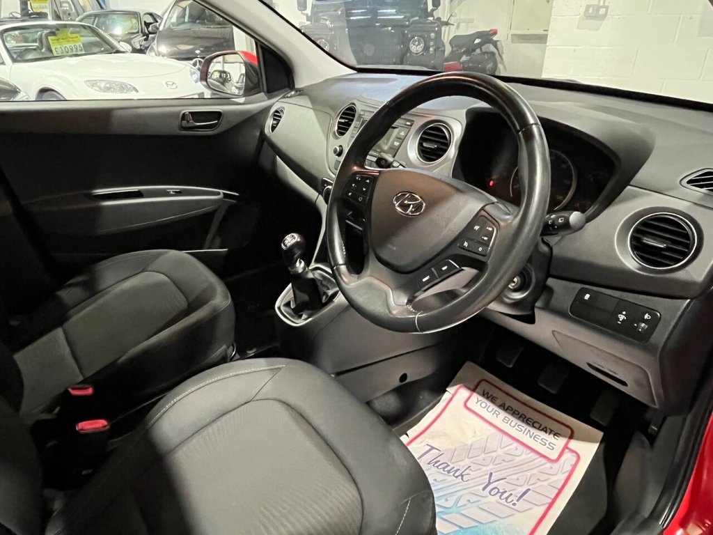 Used Hyundai i10 2018 for sale - 76304363: Photo 10