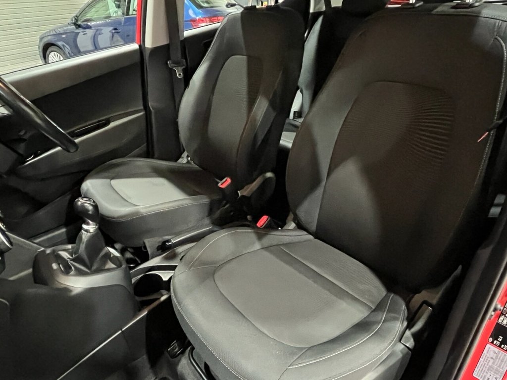 Used Hyundai i10 2018 for sale - 76304363: Photo 13