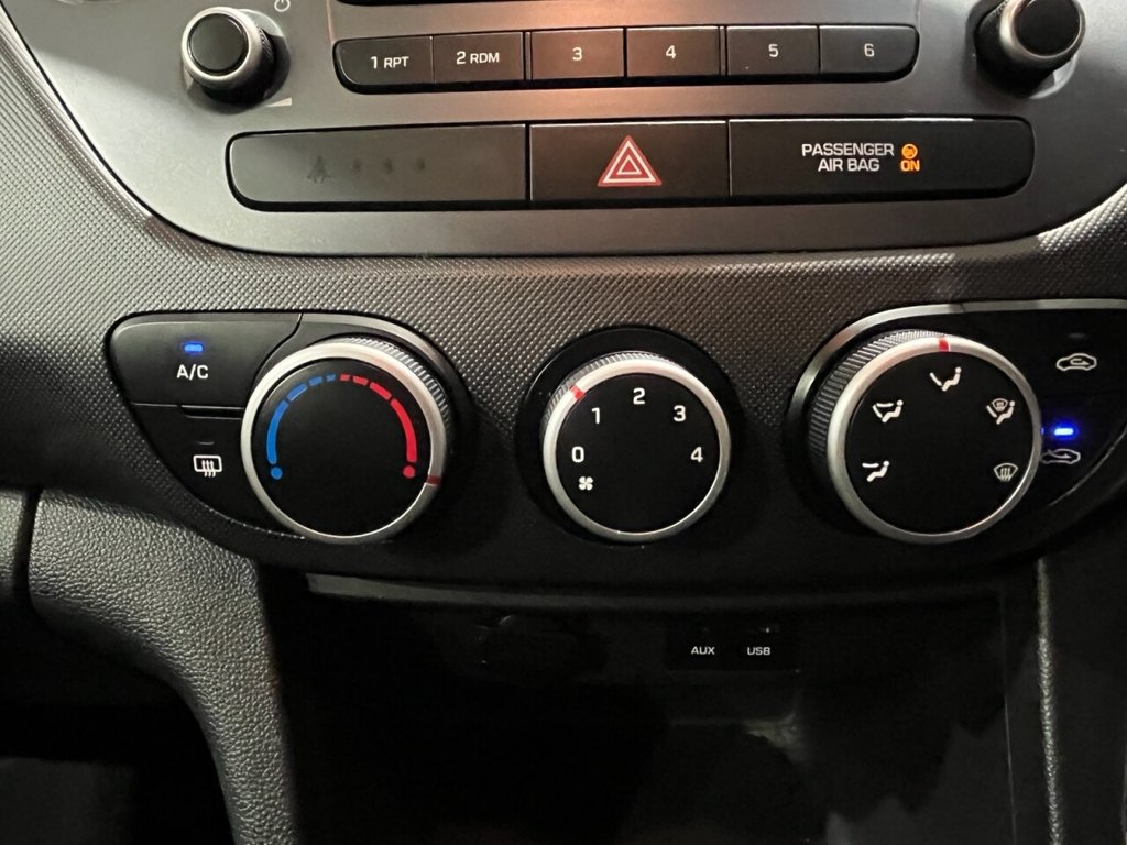 Used Hyundai i10 2018 for sale - 76304363: Photo 21