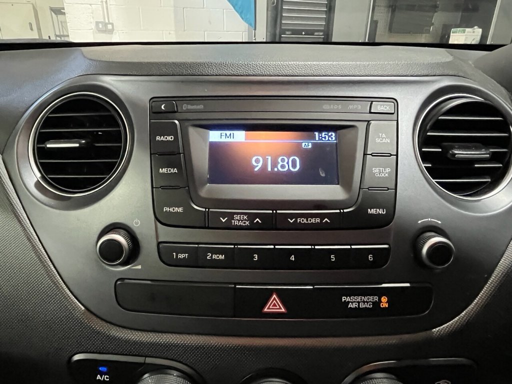 Used Hyundai i10 2018 for sale - 76304363: Photo 22