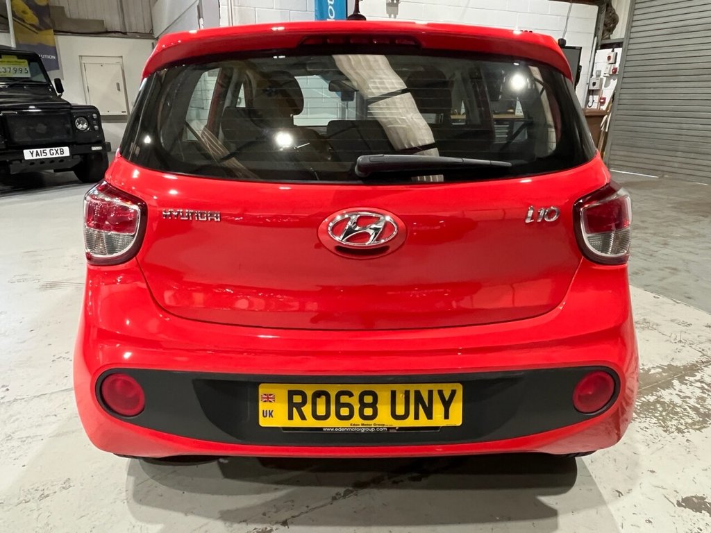 Used Hyundai i10 2018 for sale - 76304363: Photo 4