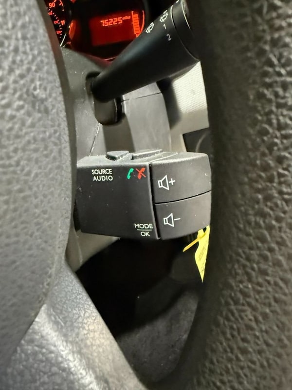 Used Dacia Sandero 2014 for sale - 75985843: Photo 18