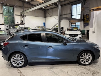 Used Mazda Mazda3 2014 for sale - 75832461: Photo