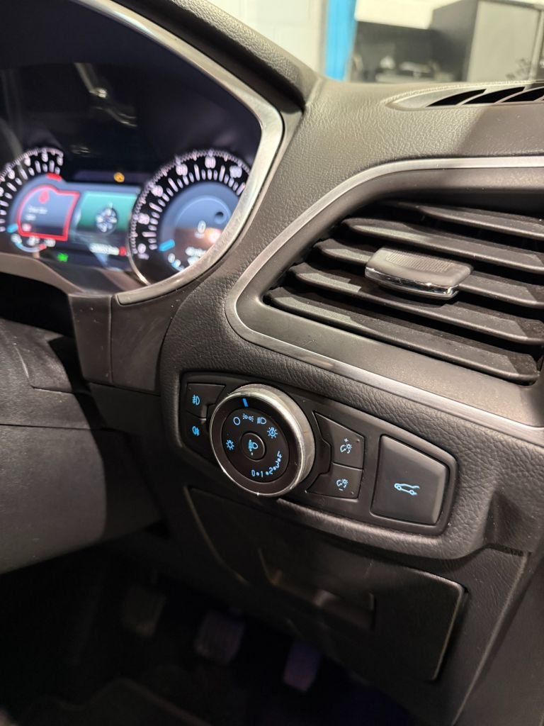 Used Ford Edge 2016 for sale - 76797663: Photo 17