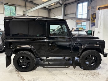 Used Land Rover Defender 2015 for sale - 75693282: Photo