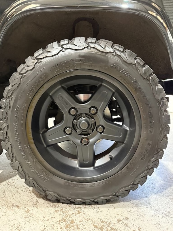 Used Land Rover Defender 2015 for sale - 75693282: Photo 9