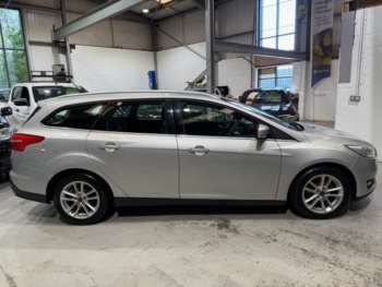 Used Ford Focus 2015 for sale - 74709008: Photo