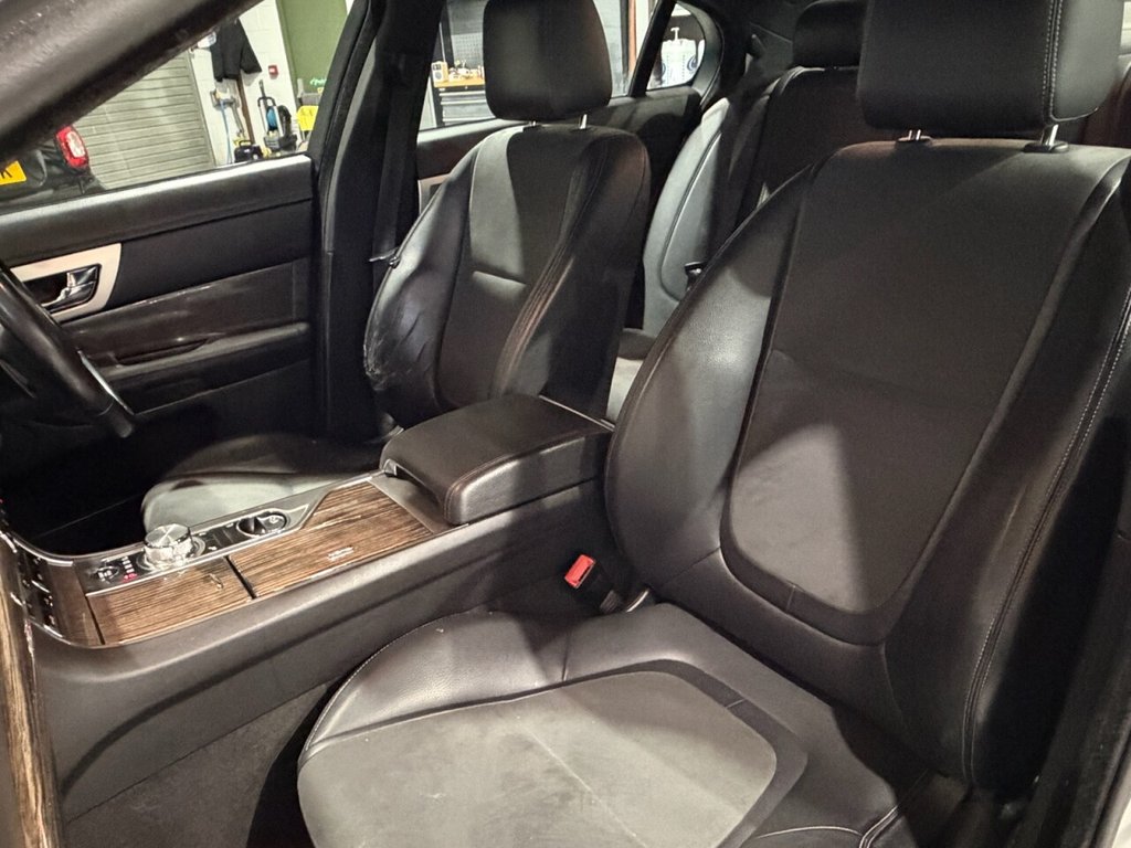 Used Jaguar XF 2014 for sale - 77463602: Photo 15