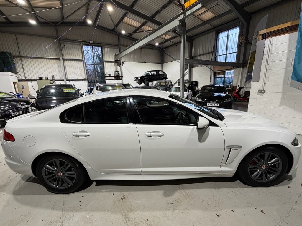 Used Jaguar XF 2014 for sale - 77463602: Photo 2