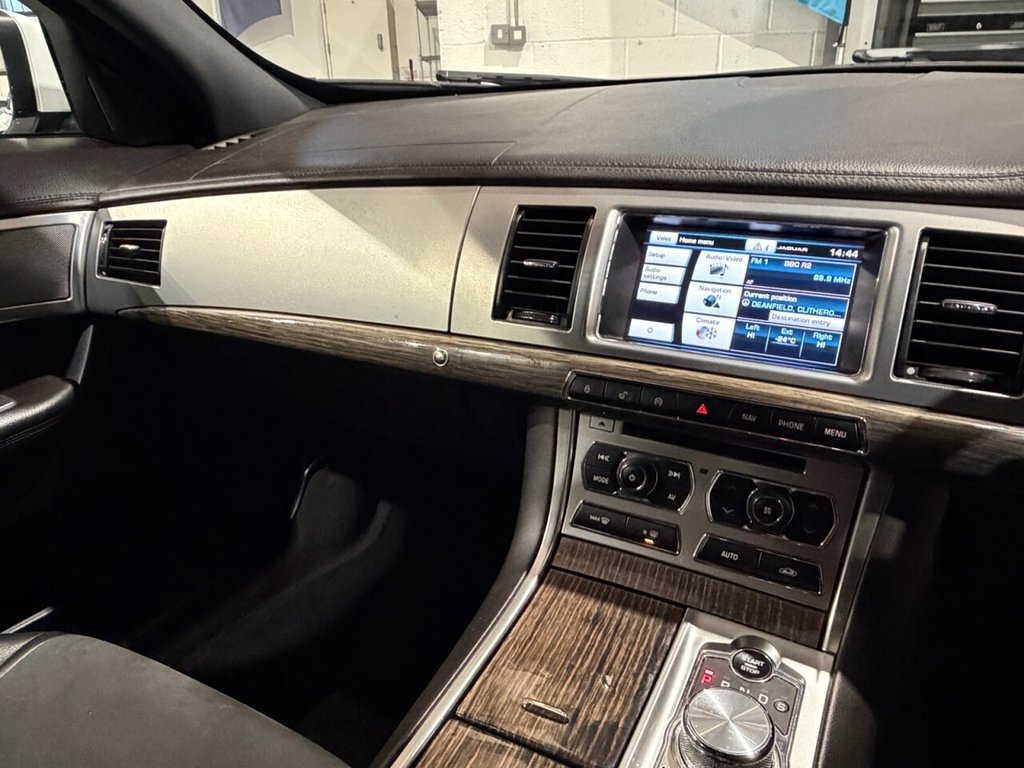 Used Jaguar XF 2014 for sale - 77463602: Photo 20
