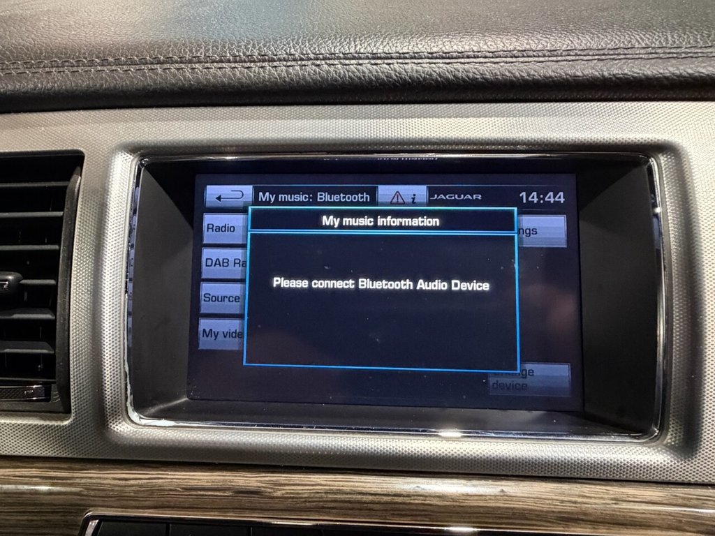 Used Jaguar XF 2014 for sale - 77463602: Photo 22