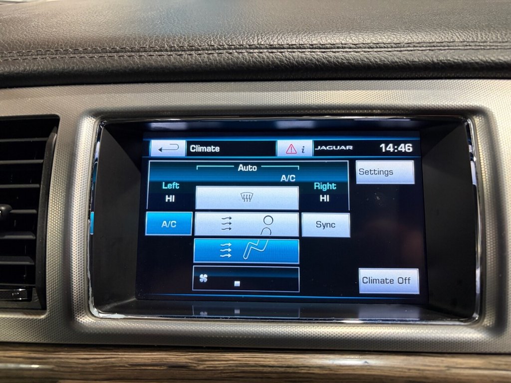 Used Jaguar XF 2014 for sale - 77463602: Photo 24