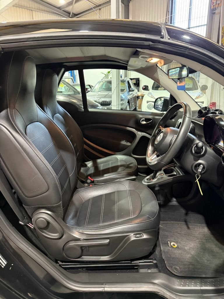 Used smart fortwo 2016 for sale - 76356779: Photo 11