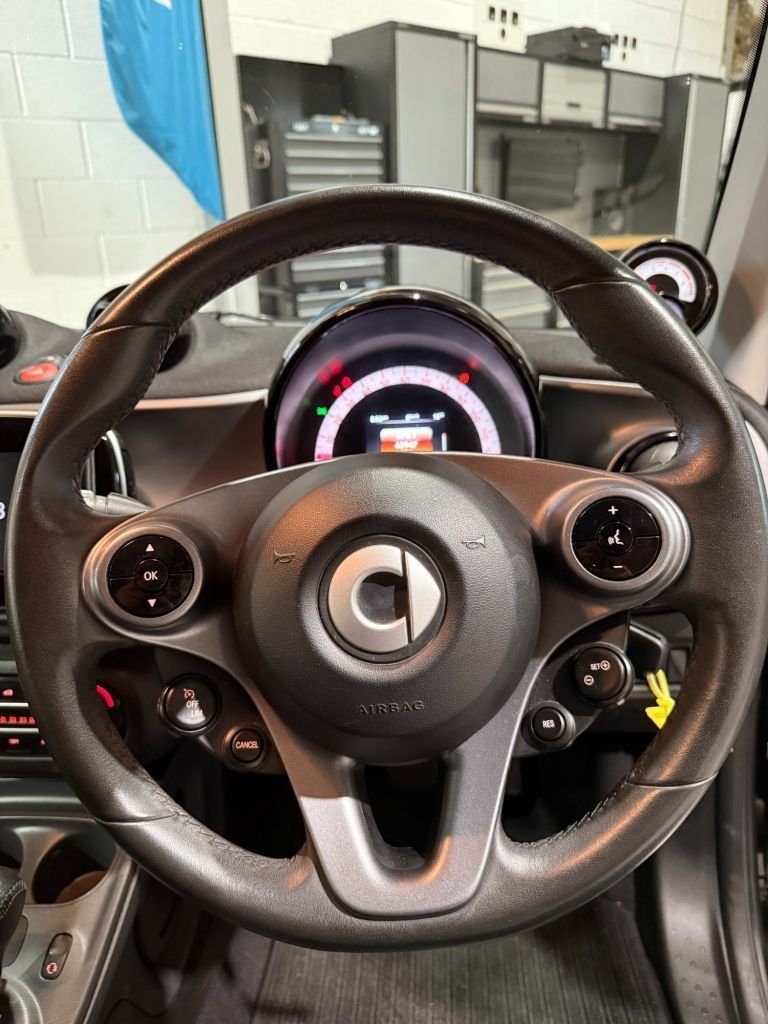 Used smart fortwo 2016 for sale - 76356779: Photo 14