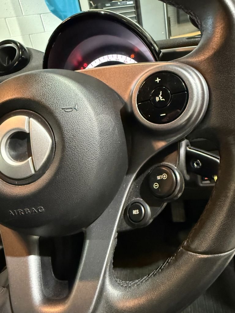 Used smart fortwo 2016 for sale - 76356779: Photo 16