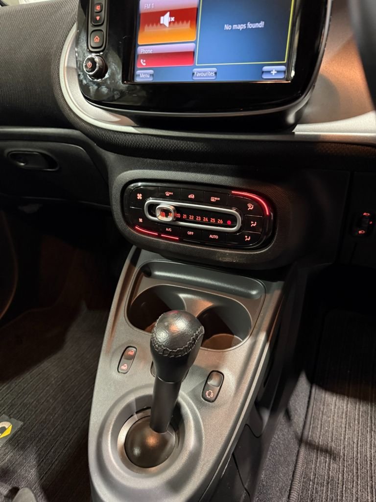 Used smart fortwo 2016 for sale - 76356779: Photo 18