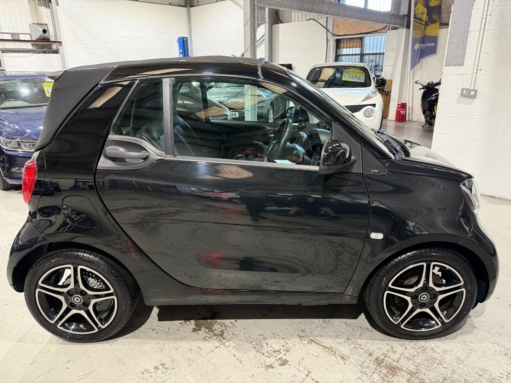 Used smart fortwo 2016 for sale - 76356779: Photo 2