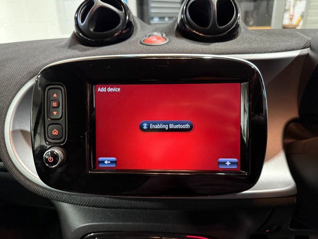 Used smart fortwo 2016 for sale - 76356779: Photo 21