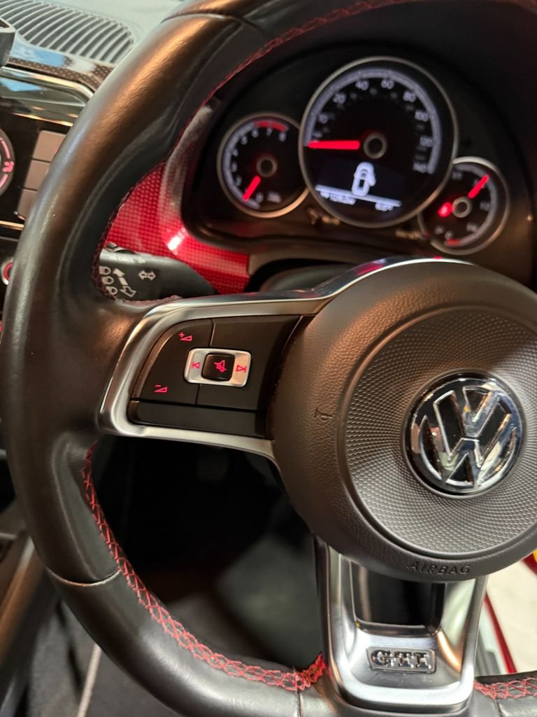 Used Volkswagen up! 2019 for sale - 76582573: Photo 18