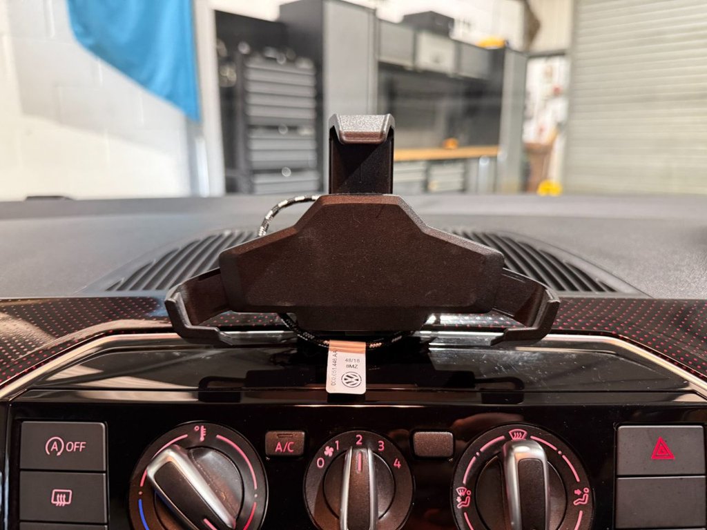 Used Volkswagen up! 2019 for sale - 76582573: Photo 34