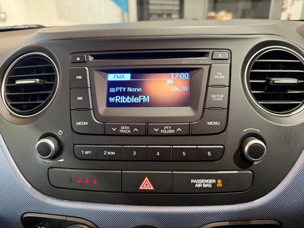 Used Hyundai i10 2016 for sale - 77952963: Photo 24