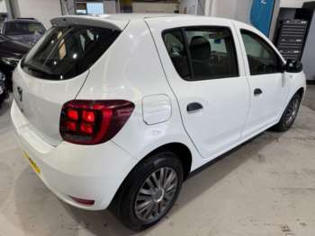 Used Dacia Sandero 2017 for sale - 75359167: Photo