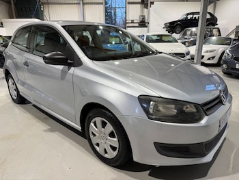 Used Volkswagen Polo 2010 for sale - 77369844: Photo