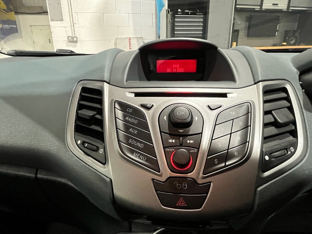 Used Ford Fiesta 2009 for sale - 76481774: Photo 17