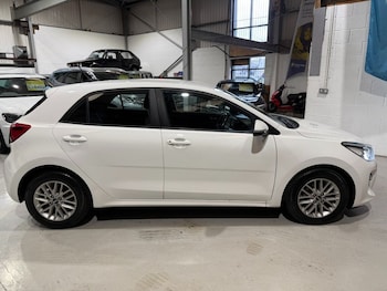 Used Kia Rio 2017 for sale - 78798121: Photo