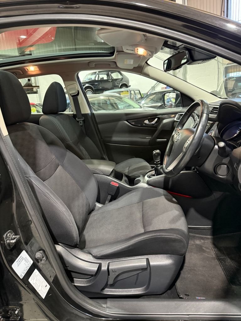 Used Nissan Qashqai 2015 for sale - 77835870: Photo 11