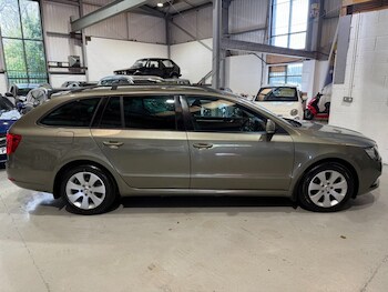 Used Skoda Superb 2014 for sale - 78413953: Photo