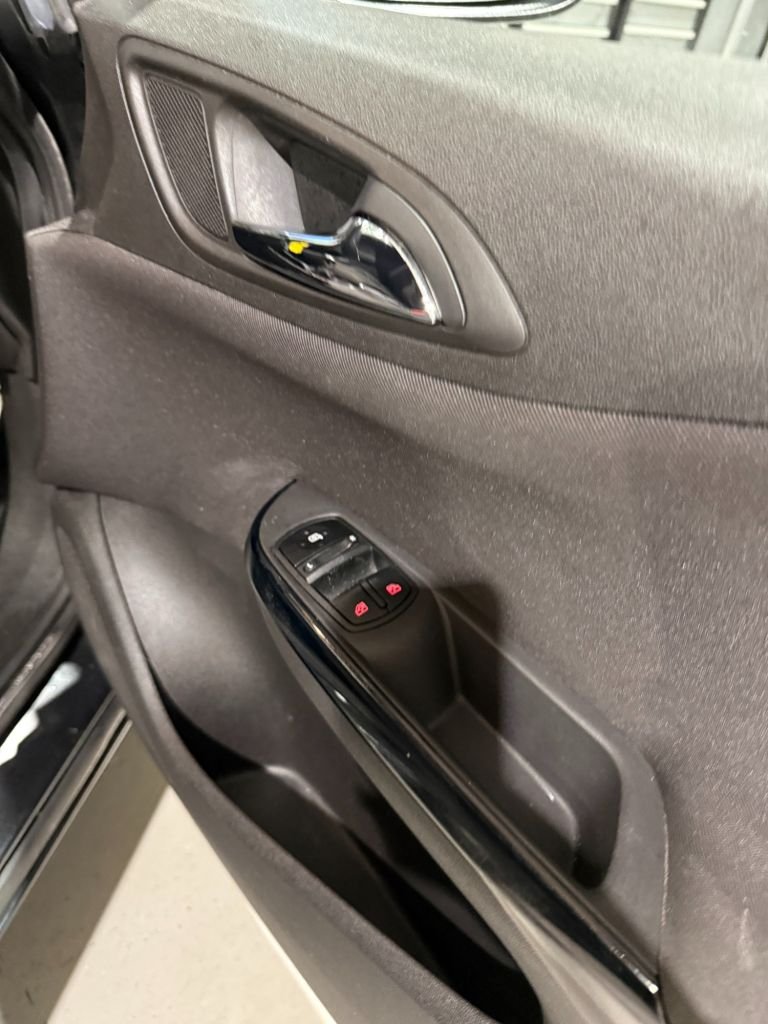 Used Vauxhall Corsa 2015 for sale - 77508007: Photo 28