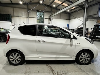 Used Kia Picanto 2015 for sale - 76291283: Photo 2