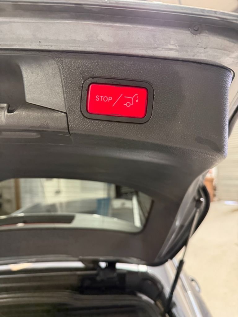 Used Mercedes-Benz C Class 2018 for sale - 78044597: Photo 34