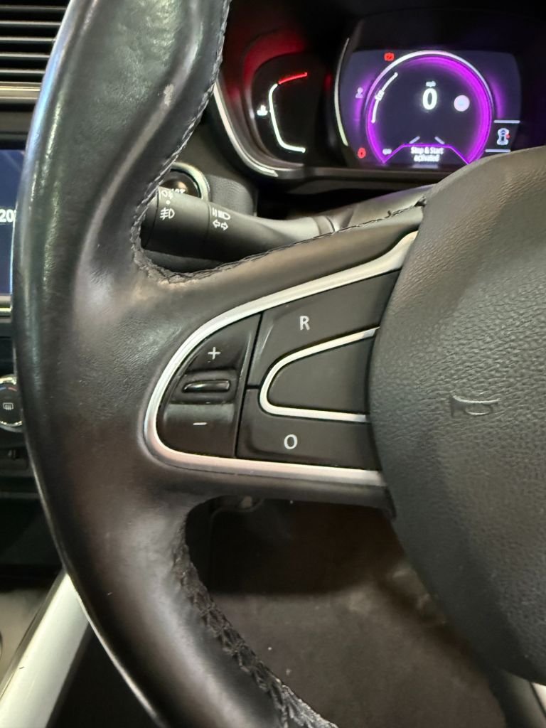 Used Renault Kadjar 2017 for sale - 78110353: Photo 19