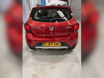 Used Dacia Sandero Stepway 2017 for sale - 79371037: Photo