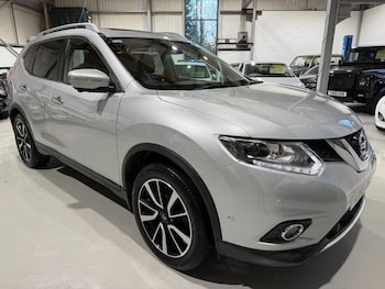 Used Nissan X-Trail 2017 for sale - 76604588: Photo