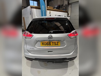 Used Nissan X-Trail 2017 for sale - 76604588: Photo