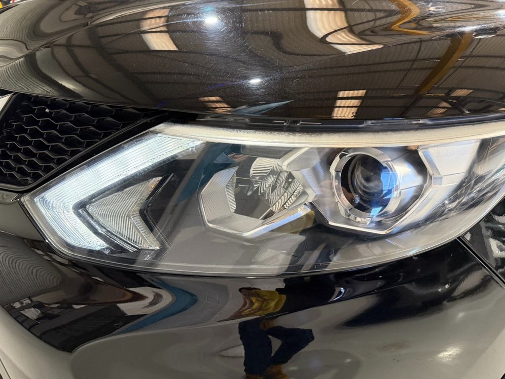 Used Nissan Qashqai 2014 for sale - 77236370: Photo 32