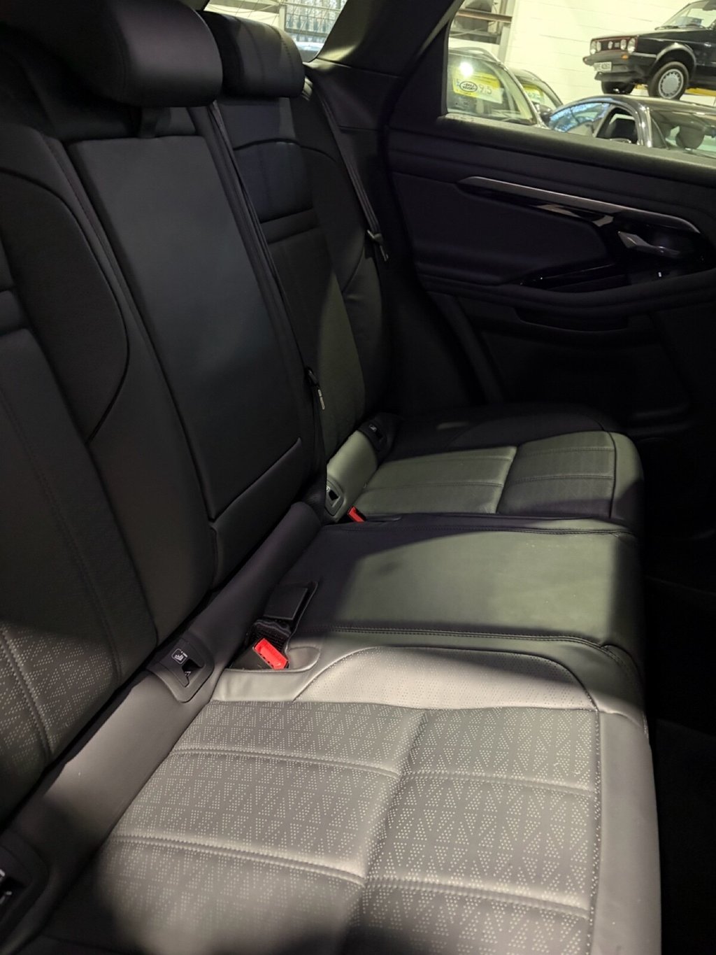 Used Land Rover Range Rover Evoque 2019 for sale - 77572307: Photo 16