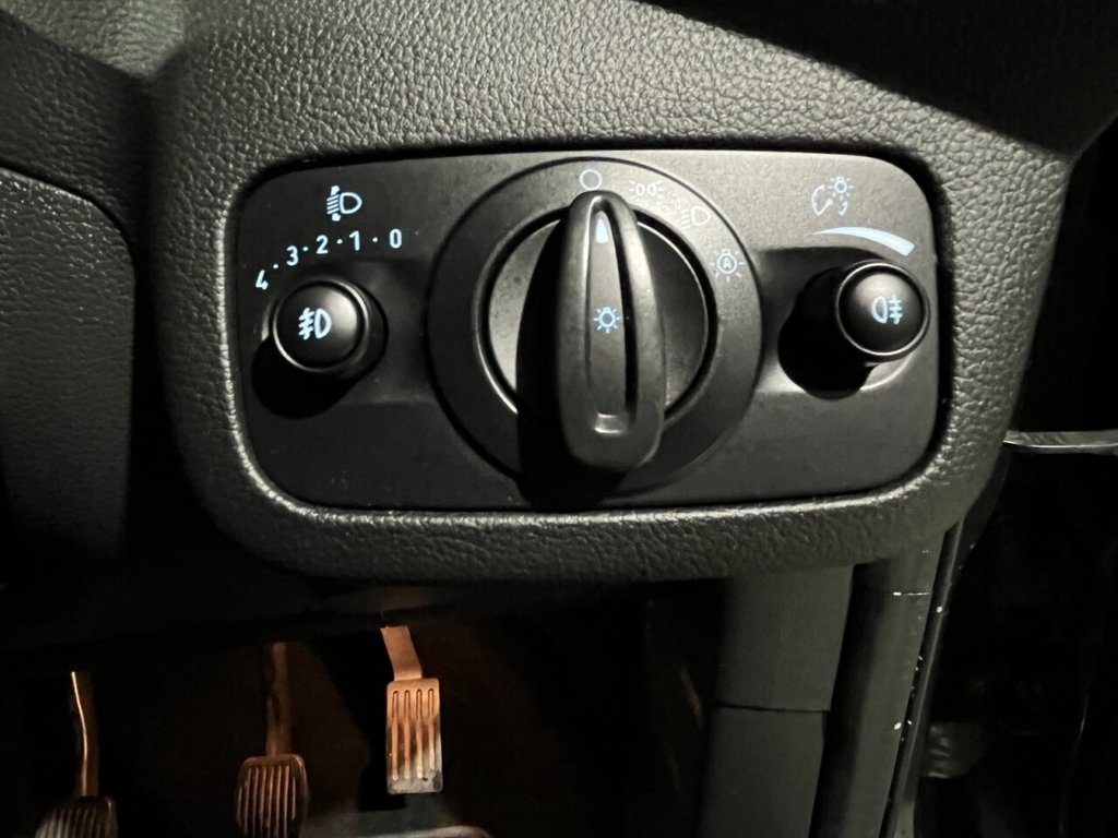 Used Ford Kuga 2016 for sale - 76417354: Photo 21